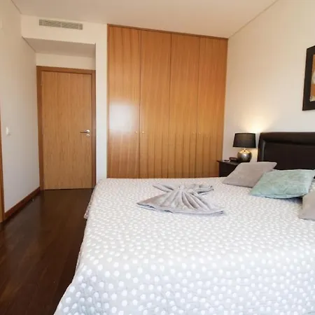 公寓 Victoria Gardens Penthouse Perto Victoria Golf Course By Vilamourasun *
